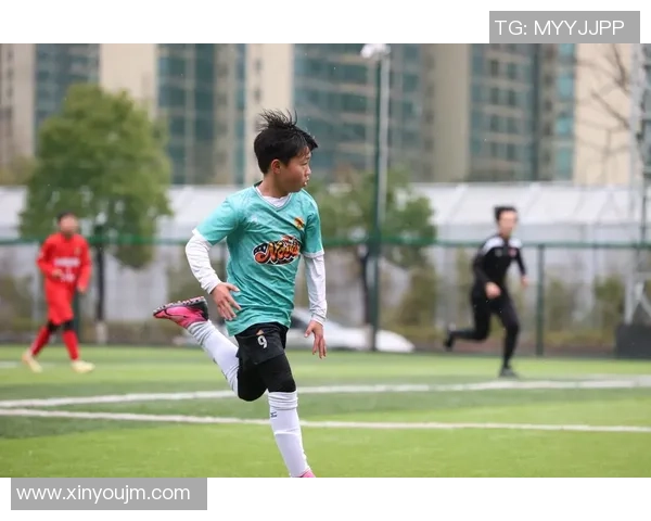 广州足球队技术变革引发热议探索新战术与青训体系的未来发展